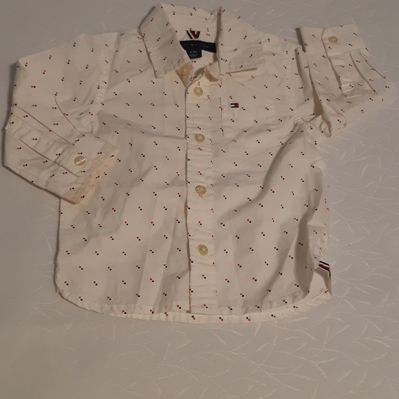 Boys Tommy Hilfiger Dress Shirt, L- Sleeve Colors White Red And Blue Size 6-9M - Picture 8 of 10